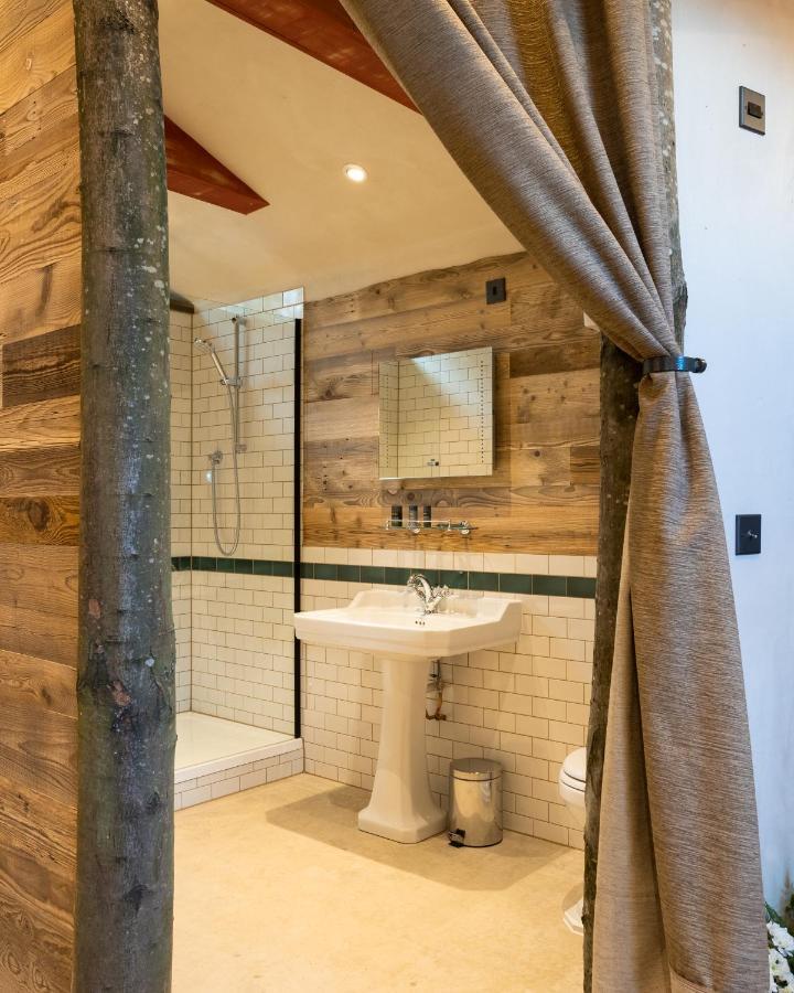 The Potting Shed Maidstone Hotel Langley  ภายนอก รูปภาพ
